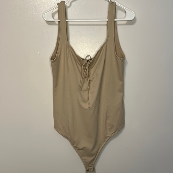 Abercrombie & Fitch soft af nude bodysuit size extra large - Picture 1 of 3
